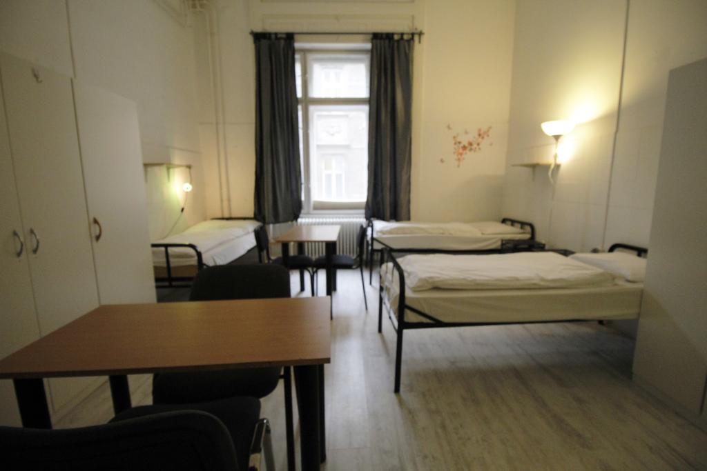 Dbc Hostel 布达佩斯 外观 照片